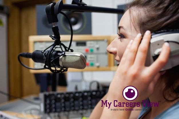 https://mycareersview.com/afile/mcv14895_smiling-radio-host-speaking_13339-192156(1).jpg